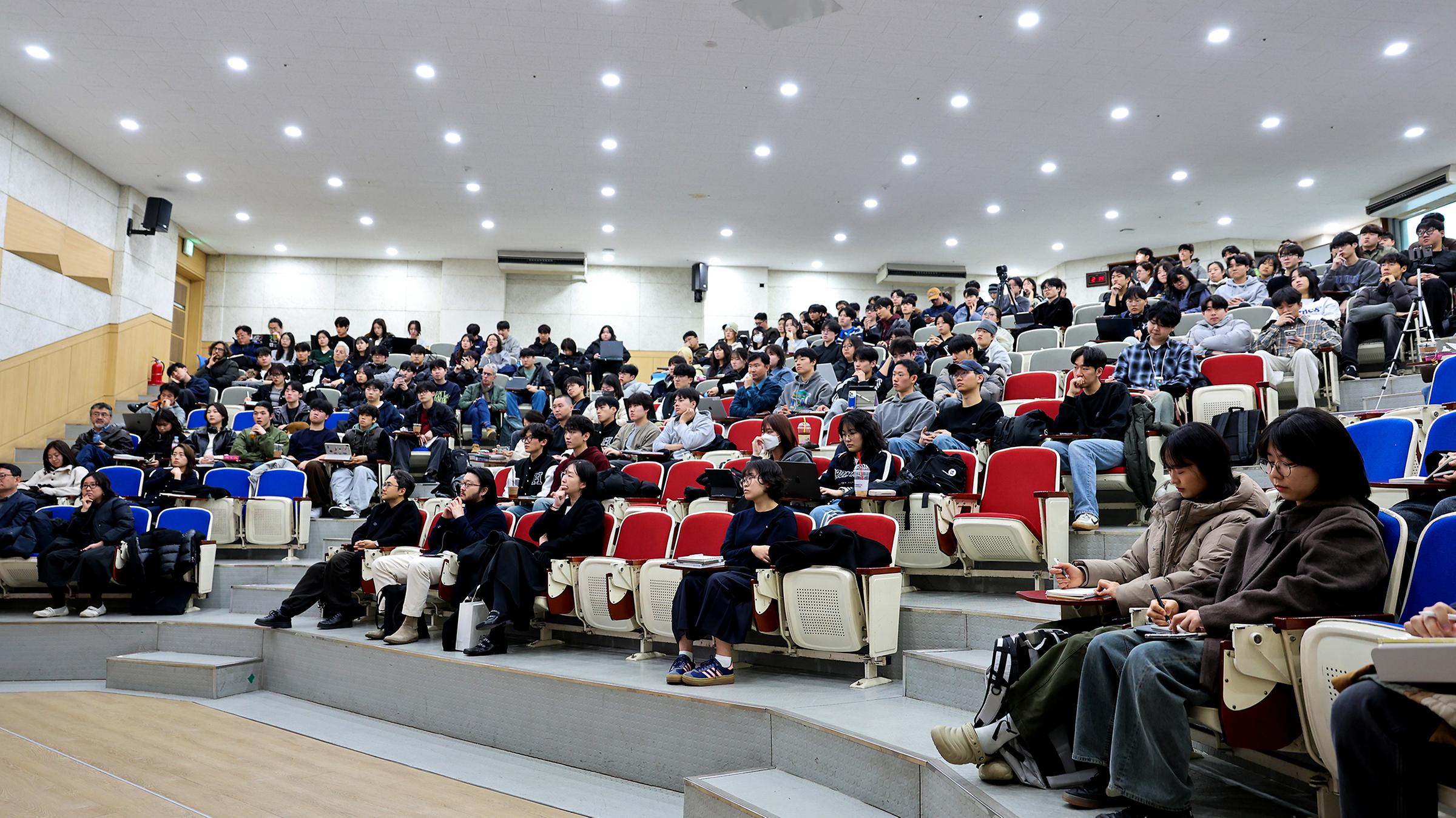 Hongik WOW conference room 2